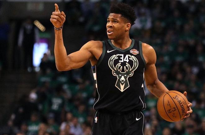 多米电子雄鹿球员公开质疑裁判判罚尺度，引争议，一直.的简单介绍