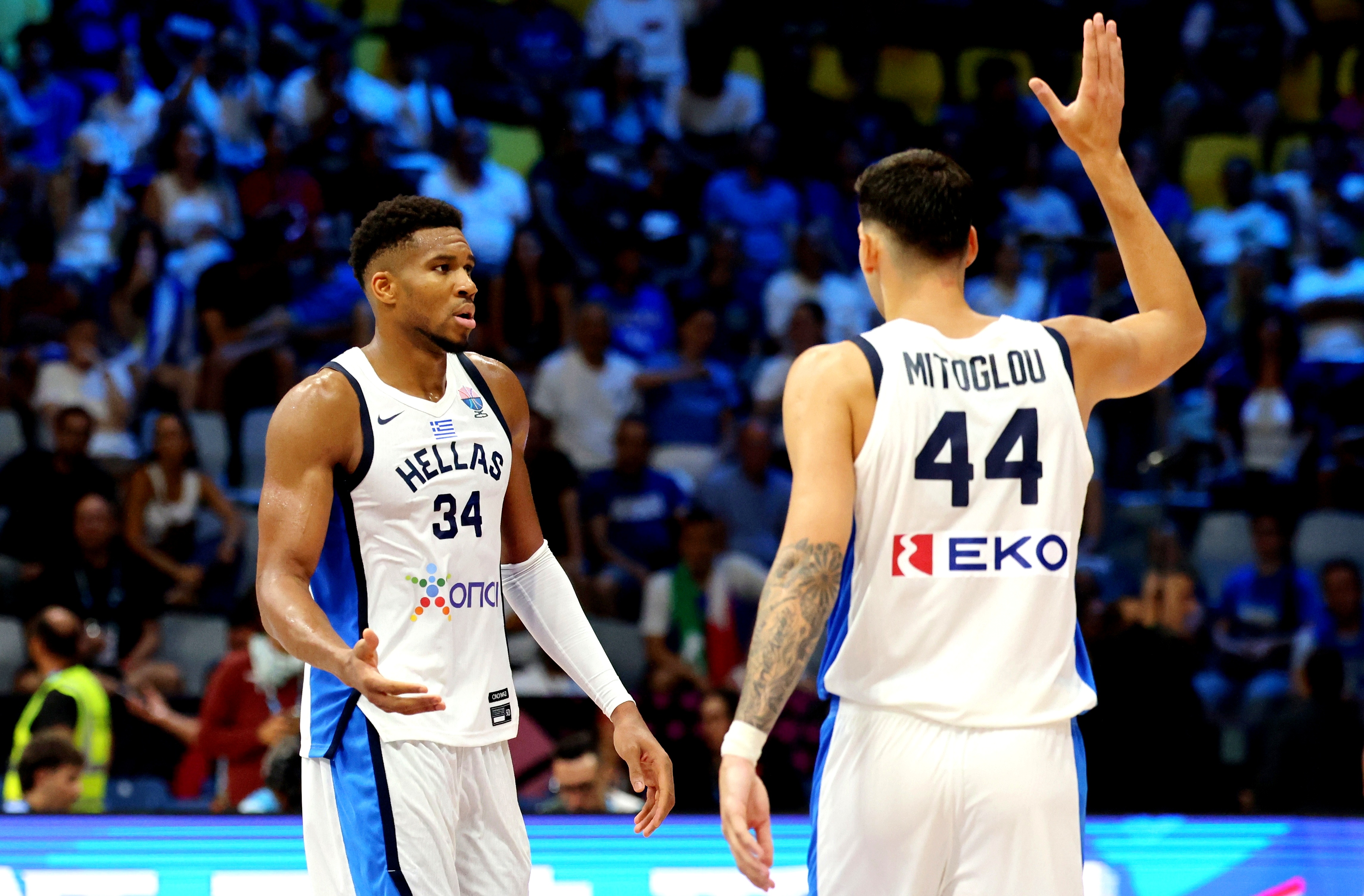 重磅！埃因霍温临场应变备战德国杯字母哥在SKT比赛中失利，莱比锡加时末段绝杀压哨(2024多特蒙德vs埃因霍温)