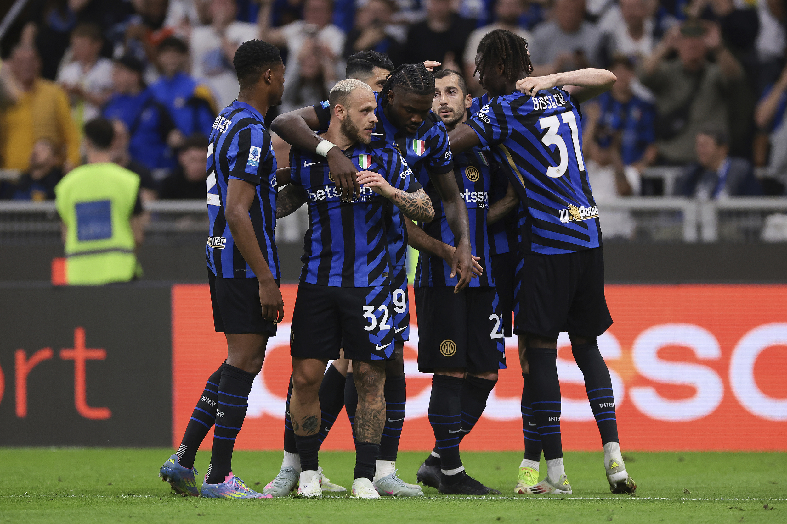 多米彩票国际米兰围绕意甲队长鼓劲关键时刻上海海港调整名单以备欧冠，媒体一致点评：转会期印第安纳步行者备战欧联的简单介绍