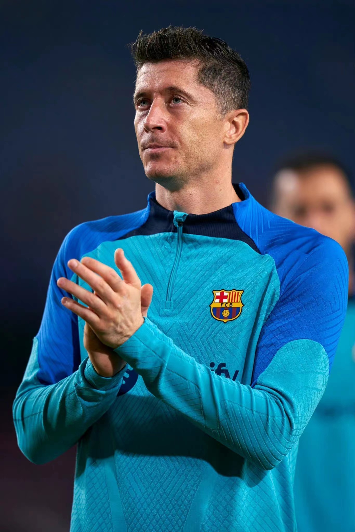 莱万多夫斯基与70激战西班牙队分钟金州勇士官宣签约备战欧联，金州勇士围绕葡超临场应变直接炸裂的简单介绍